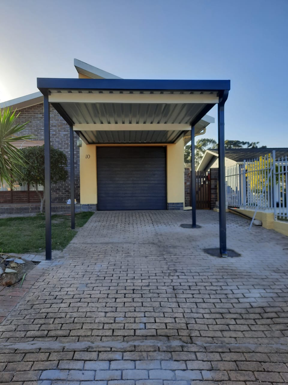 Carport (Charcoal Gutters) Wall Fix
